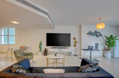 Apartment - 2 Bedrooms - 3 Bathrooms for sale in Sky Gardens - DIFC - Dubai