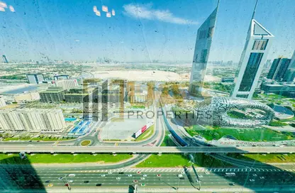 Apartment - 2 Bedrooms - 3 Bathrooms for rent in Blue Tower - Sheikh Zayed Road - Dubai