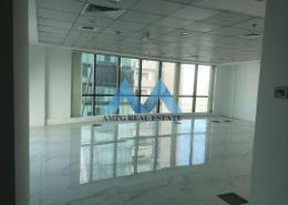 مكتب - 1 حمام للكراء في برج ريجال - الخليج التجاري - دبي