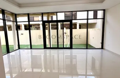 فيلا - 3 غرف نوم - 4 حمامات للايجار في ريتشموند - داماك هيلز - دبي