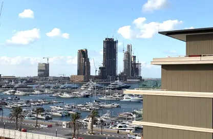 Apartment - 2 Bedrooms - 2 Bathrooms for rent in Seagate Building 3 - Seagate - Mina Rashid - Dubai