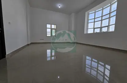 شقة - 1 حمام للايجار في مدينة الرياض - أبوظبي