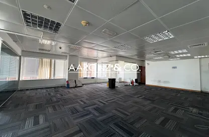 مكتب - استوديو - 2 حمامات للايجار في برج الموسى 2 - أبراج الموسى - شارع الشيخ زايد - دبي