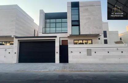Villa - 5 Bedrooms - 7 Bathrooms for sale in Al Yasmeen 1 - Al Yasmeen - Ajman