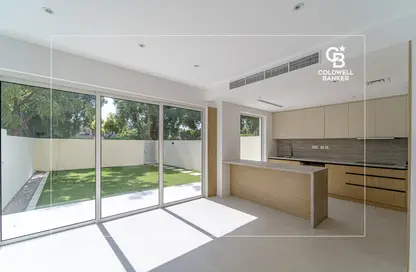 Villa - 3 Bedrooms - 3 Bathrooms for sale in Springs 12 - The Springs - Dubai