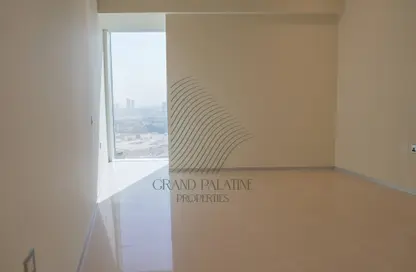 شقة - 3 غرف نوم - 3 حمامات للايجار في برج بارك - شارع الشيخ زايد - دبي شقة - 3 غرف نوم - 3 حمامات للايجار في برج بارك - شارع الشيخ زايد - دبي