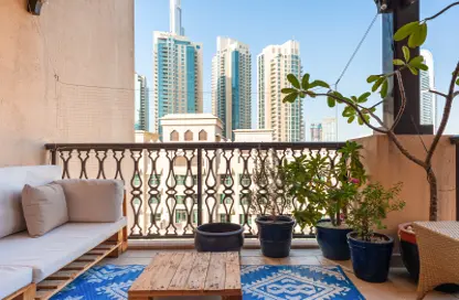 Apartment - 3 Bedrooms - 2 Bathrooms for sale in Zanzebeel 4 - Zanzebeel - Old Town - Dubai