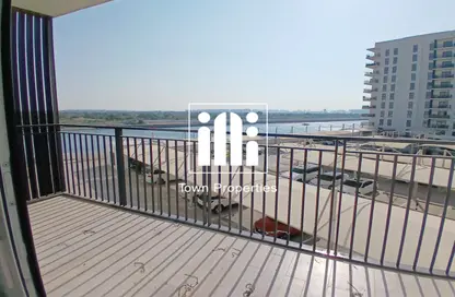 Apartment - 2 Bedrooms - 2 Bathrooms for rent in Waters Edge - Yas Island - Abu Dhabi