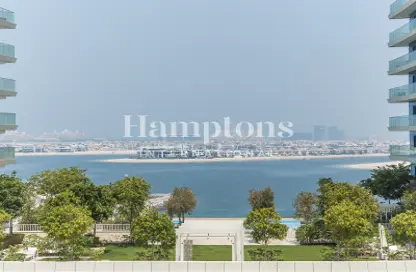 Apartment - 1 Bedroom - 1 Bathroom for sale in Marina Vista - EMAAR Beachfront - Dubai Harbour - Dubai