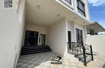 Villa - 5 Bedrooms - 7 Bathrooms for sale in Al Yasmeen 1 - Al Yasmeen - Ajman