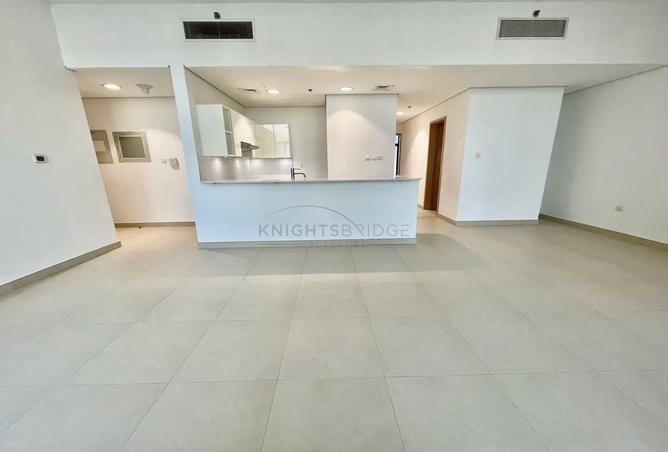 15222009 - Property Image 2