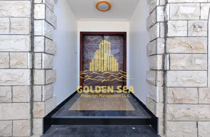Villa - 5 Bedrooms - 6 Bathrooms for rent in Al Musalla Area - Al Karamah - Abu Dhabi