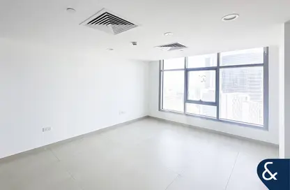 Office Space - Studio for rent in Grosvenor Business Tower - Barsha Heights (Tecom) - Dubai