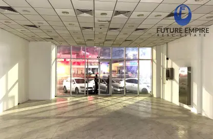 متجر - استوديو - 2 حمامات للايجار في بورسعيد - ديرة - دبي