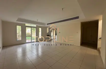 Villa - 3 Bedrooms - 3 Bathrooms for rent in Springs 9 - The Springs - Dubai
