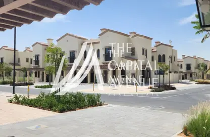 Townhouse - 3 Bedrooms - 4 Bathrooms for rent in Bloom Living - Zayed City (Khalifa City C) - Khalifa City - Abu Dhabi