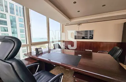 Office Space - Studio - 1 Bathroom for rent in Bay Tower - Corniche Road - Abu Dhabi