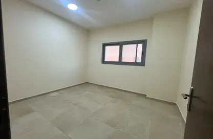 شقة - 2 غرف نوم - 6 حمامات للايجار في أبو شغارة - الشارقة شقة - 2 غرف نوم - 6 حمامات للايجار في أبو شغارة - الشارقة