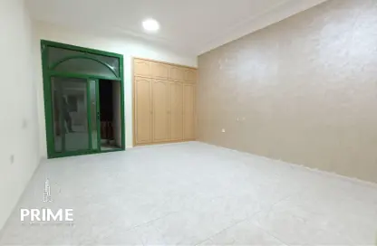 Empty Room image for: Bungalow - 1 Bedroom - 1 Bathroom for rent in Muroor Area - Abu Dhabi, Image 1