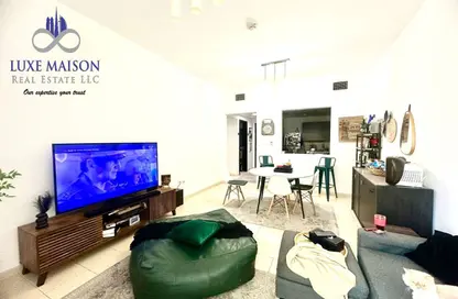 شقة - 2 غرف نوم - 3 حمامات للبيع في الصيف 2 - الصيف - سيزون كوميونيتي - منطقة 15 - قرية جميرا الدائرية - دبي