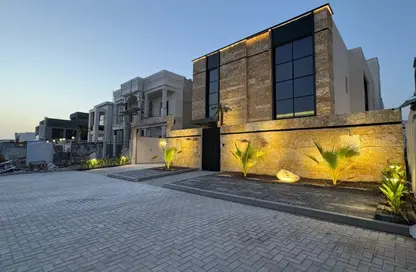 Villa - 5 Bedrooms - 7+ Bathrooms for sale in Ajman Hills - Al Alia - Ajman