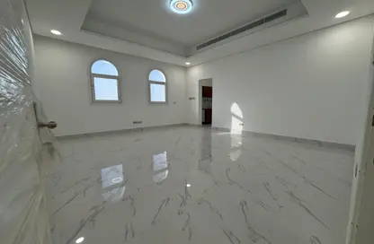 شقة - 1 حمام للايجار في مدينة الرياض - أبوظبي