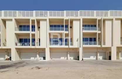 Townhouse - 3 Bedrooms - 4 Bathrooms for rent in Veneto - Dubai Waterfront - Dubai