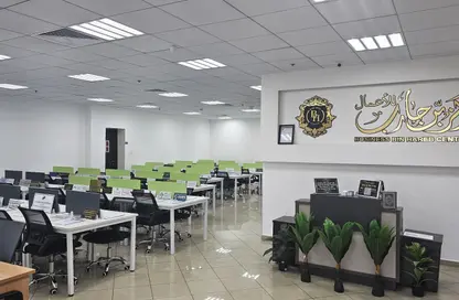 Co-working space - Studio - 2 Bathrooms for rent in Ajman Corniche Road - Ajman