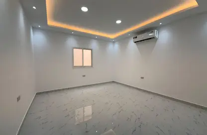 شقة - 2 غرف نوم - 2 حمامات للايجار في مدينة الرياض - أبوظبي