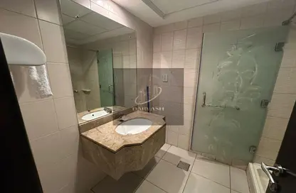 Apartment - 1 Bathroom for rent in Jumeirah Lake Towers - Dubai