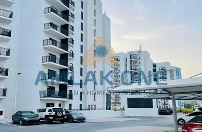 Apartment - 3 Bedrooms - 3 Bathrooms for sale in Waters Edge - Yas Island - Abu Dhabi