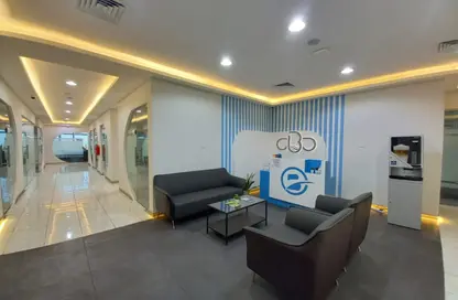 Office Space - Studio - 2 Bathrooms for rent in Corniche Tower - Corniche Road - Abu Dhabi