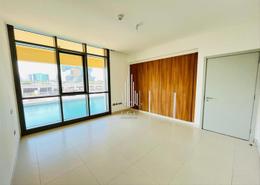 Townhouse - 3 bedrooms - 4 bathrooms for rent in Canal Residence - Al Reem Island - Abu Dhabi