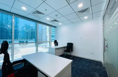 Office Space - Studio - 4 Bathrooms for rent in Hamdan Street - Abu Dhabi