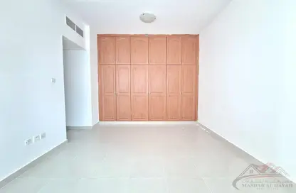 شقة - غرفة نوم - 2 حمامات للايجار في شارع 20 ​ - النهدة - الشارقة