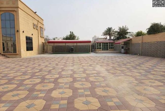 15563511 - Property Image 2