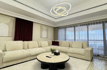 Apartment - 4 Bedrooms - 3 Bathrooms for rent in Raha Building - Al Istiqlal Street - Al Khalidiya - Abu Dhabi