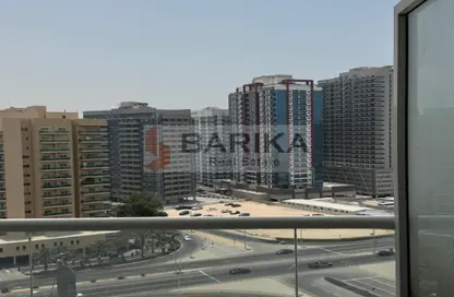 شقة - غرفة نوم - 1 حمام للايجار في ستاديوم بوينت - مدينة دبي الرياضية - دبي