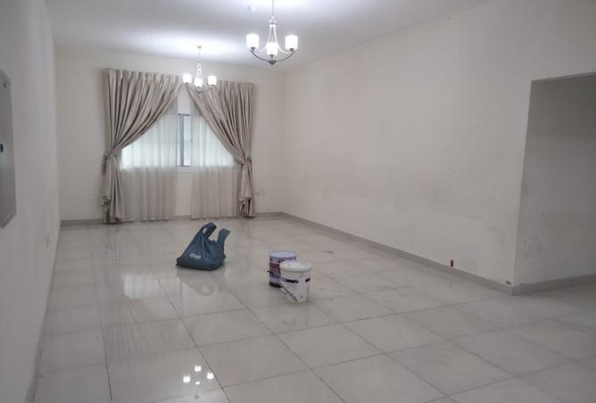 16051113 - Property Image 2