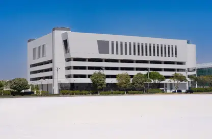 Office Space - Studio - 7+ Bathrooms for rent in Emirates Sports Hotel Apartments - Dubai Sports City - Dubai