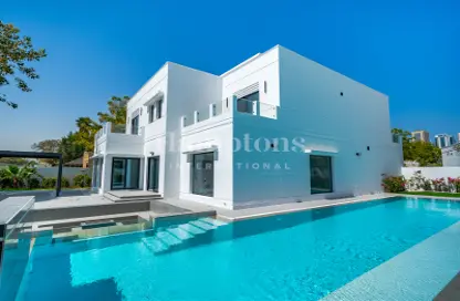 Villa - 6 Bedrooms - 7 Bathrooms for sale in Meadows 1 - Meadows - Dubai