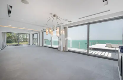 Villa - 4 Bedrooms - 7 Bathrooms for sale in Water Villas - Nurai Island - Abu Dhabi