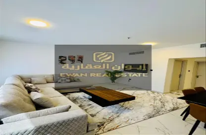 شقة - غرفة نوم - 2 حمامات للايجار في برج الكورنيش - طريق كورنيش عجمان - عجمان