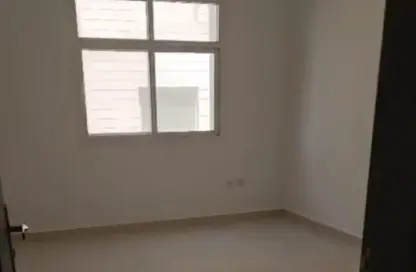 Apartment - 2 Bedrooms - 2 Bathrooms for rent in Al Jurf 3 - Al Jurf - Ajman Downtown - Ajman