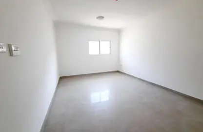 Apartment - 1 Bedroom - 2 Bathrooms for rent in Al Wahda - Sharjah