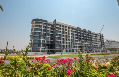Apartment - Studio - 1 Bathroom for sale in The Gate - Masdar City - Abu Dhabi