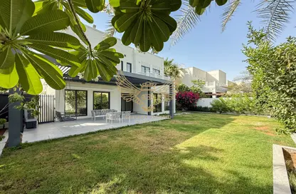 Villa - 5 Bedrooms - 5 Bathrooms for sale in Meadows 1 - Meadows - Dubai