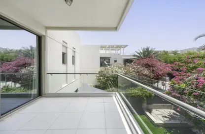 فيلا - 4 غرف نوم - 4 حمامات للايجار في كلستر 3 - المدينة المستدامة - دبي