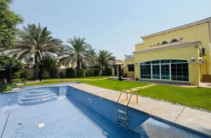 Villa - 5 Bedrooms - 5 Bathrooms for rent in Legacy - Jumeirah Park - Dubai
