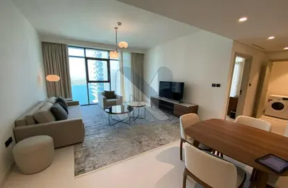 Apartment - 1 Bedroom - 1 Bathroom for sale in Marina Vista - EMAAR Beachfront - Dubai Harbour - Dubai